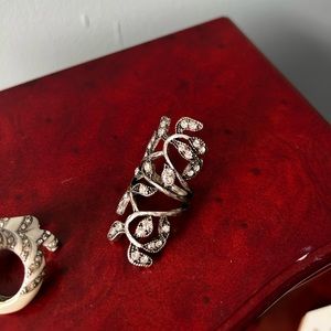 Costume floral vine ring